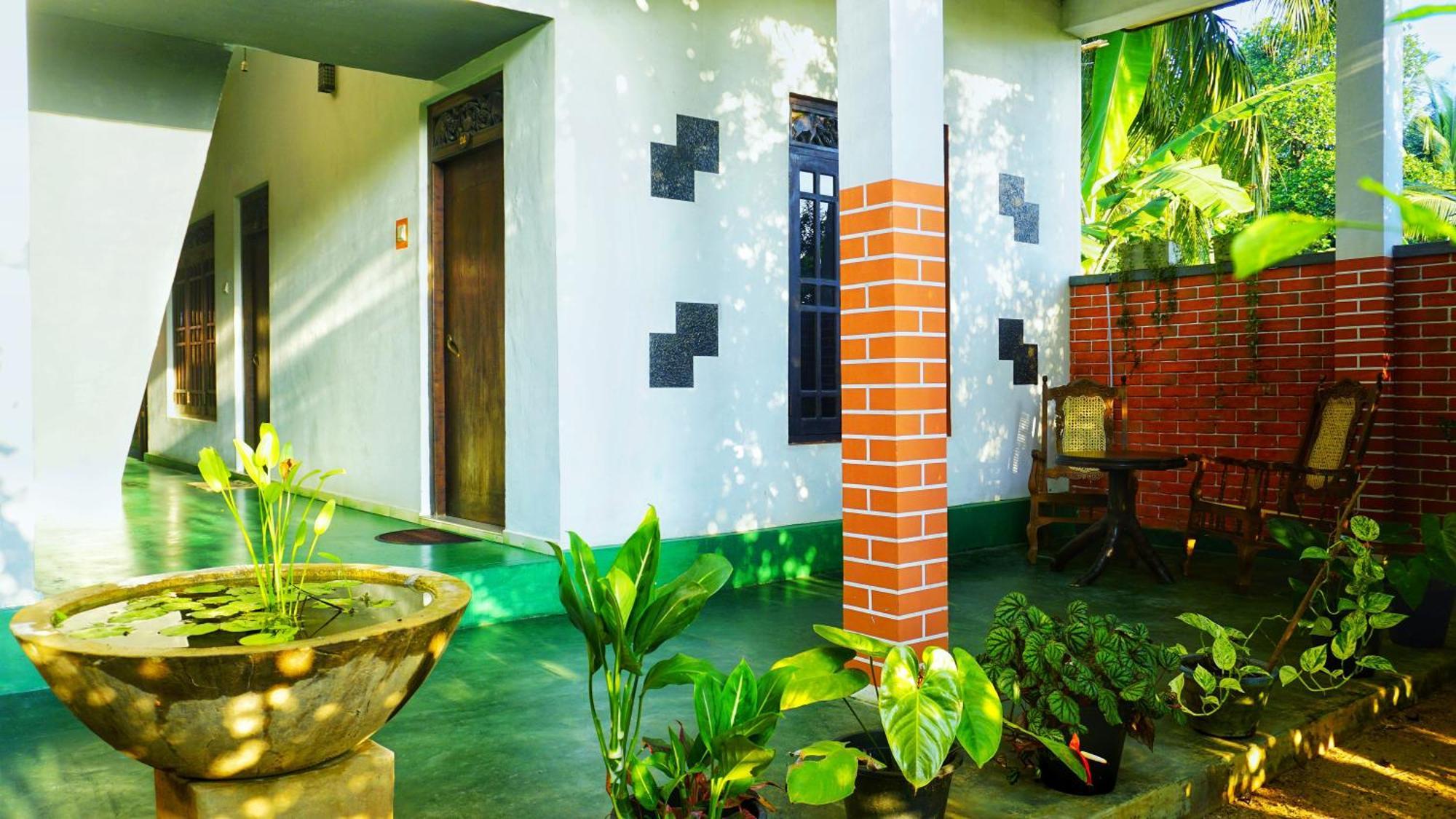 Sigiri Dilu Villa Sigiriya Bagian luar foto